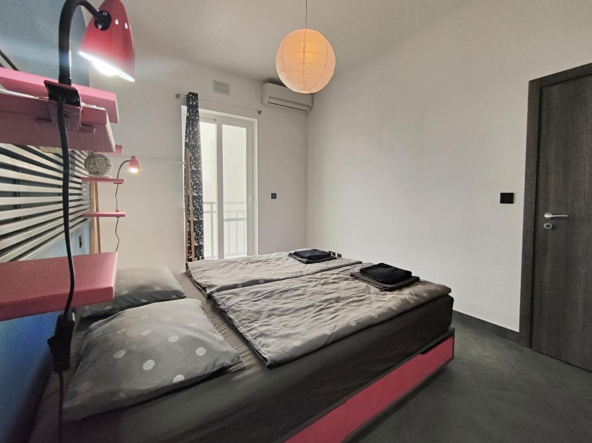 Dreams Of Holiday. Apartment With Pool Marsalforn Exteriör bild